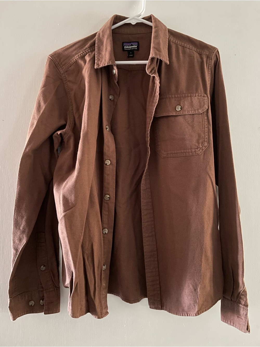 Patagonia Men's Brown Shirt
